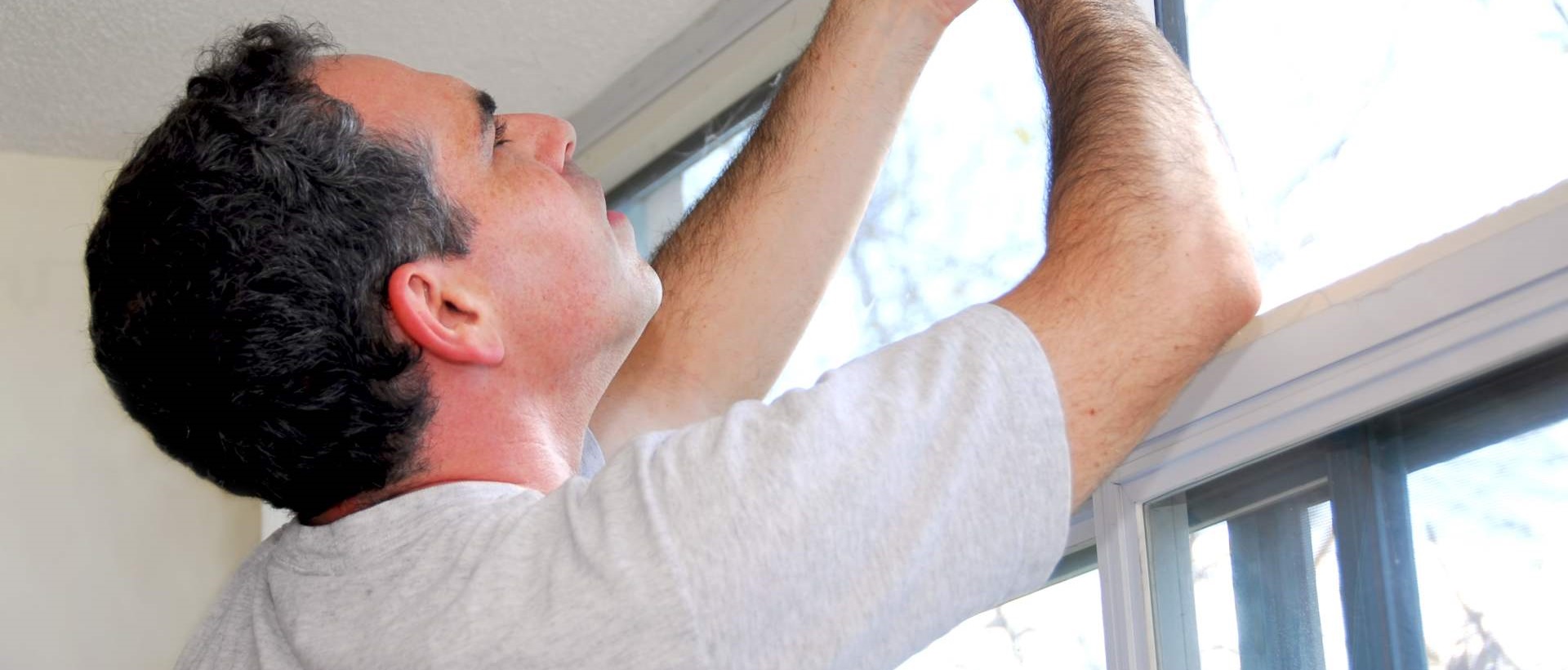 curtain fitters SW4